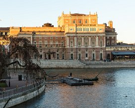 2015-01-04 Stadspromenad Stockholm Tog en promenad i centrala Stockholm.