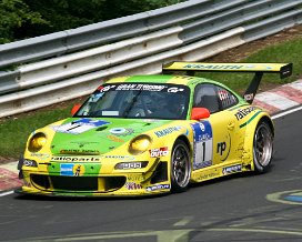 2007-06-08 Nürburgring 24-timmars 24-timmars racet på Nürburgrings gamla Nordslinga är något utöver det vanliga. Fansen kommer flera dagar i förväg för...